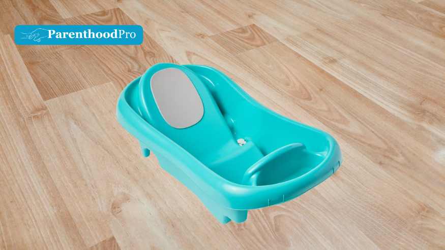 The First Years Newborn to Toddler Baby Bath Tub Review
