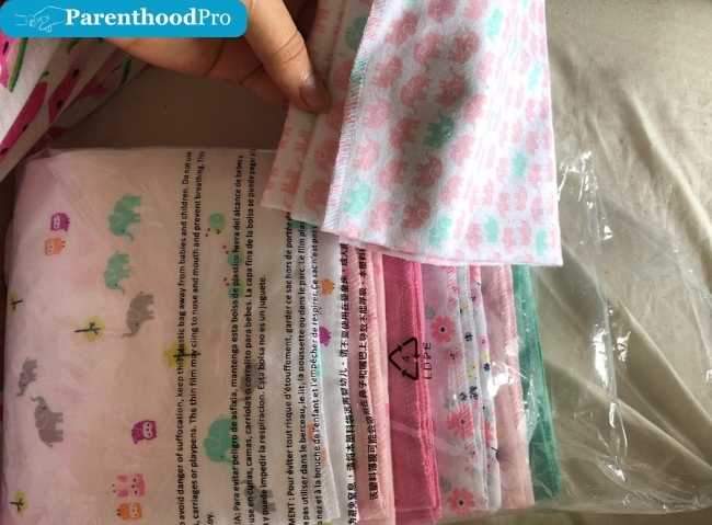 Simple Joys by Carter's Flannel Receiving Blankets