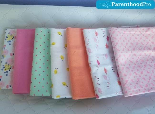 Simple Joys by Carter's Flannel Receiving Blankets